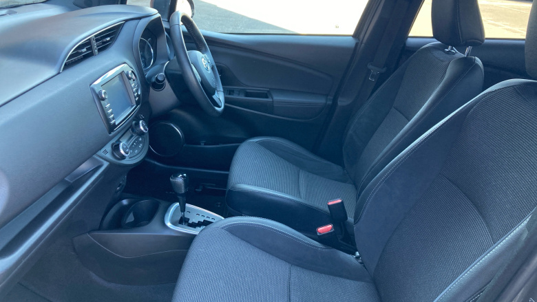 Toyota Yaris 1.5 Hybrid Excel 5dr CVT Hybrid Hatchback